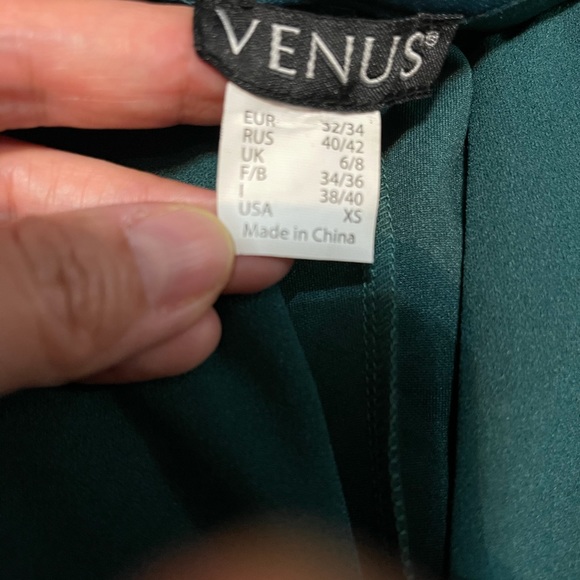 Waist detailed Body con dress - Picture 3 of 5